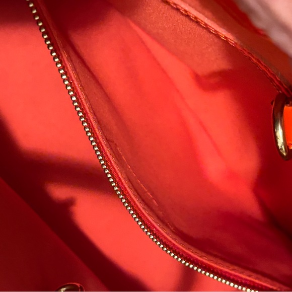 Louis Vuitton Vernis Wilshire PM Sunset Orange- Excellent Condition! - Picture 11 of 13